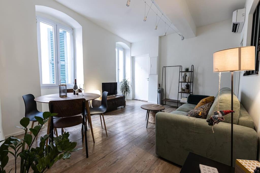 Apartament Cocooning Au Coeur De La Cite Imperiale Ajaccio  Zewnętrze zdjęcie